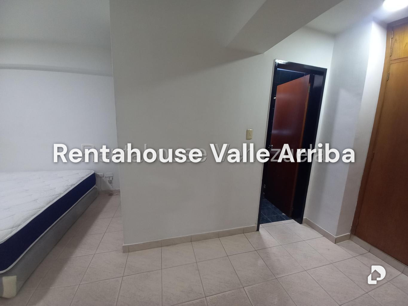 Apartamento en Colinas de La California, Caracas – 24