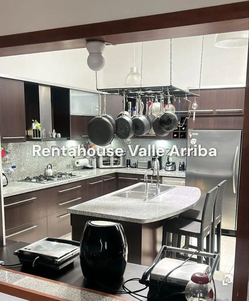 Casa en El Marqués, Caracas – 9