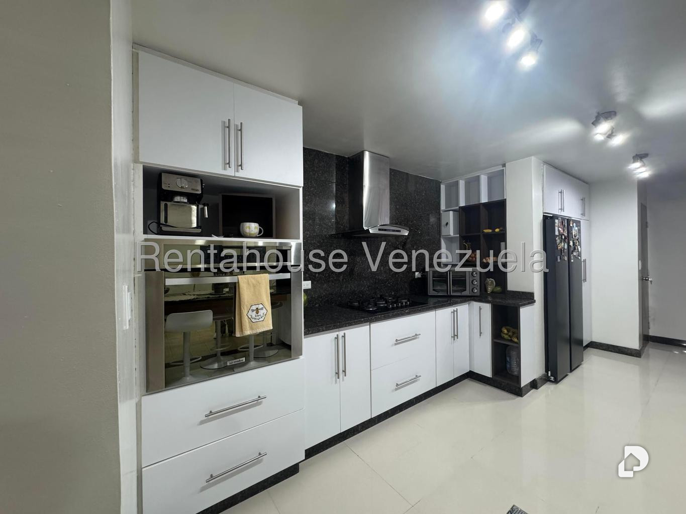 Casa en La Trinidad, Caracas – 9