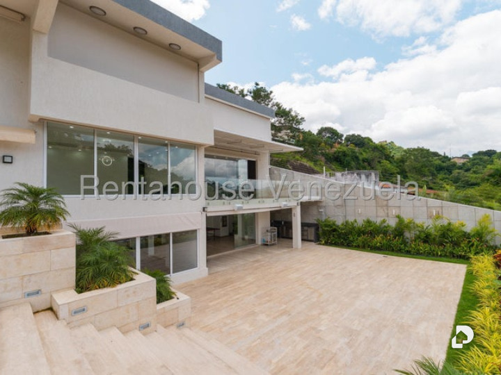 Casa en Colinas de Tamanaco, Caracas – 1