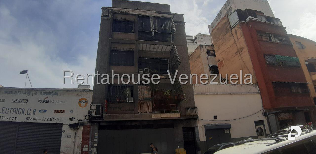 Apartment in Parroquia La Candelaria, Caracas – 1