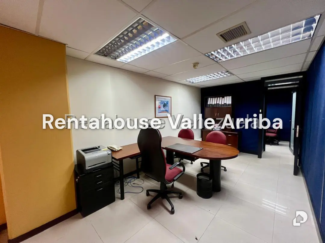 Oficina en La California Norte, Caracas – 28
