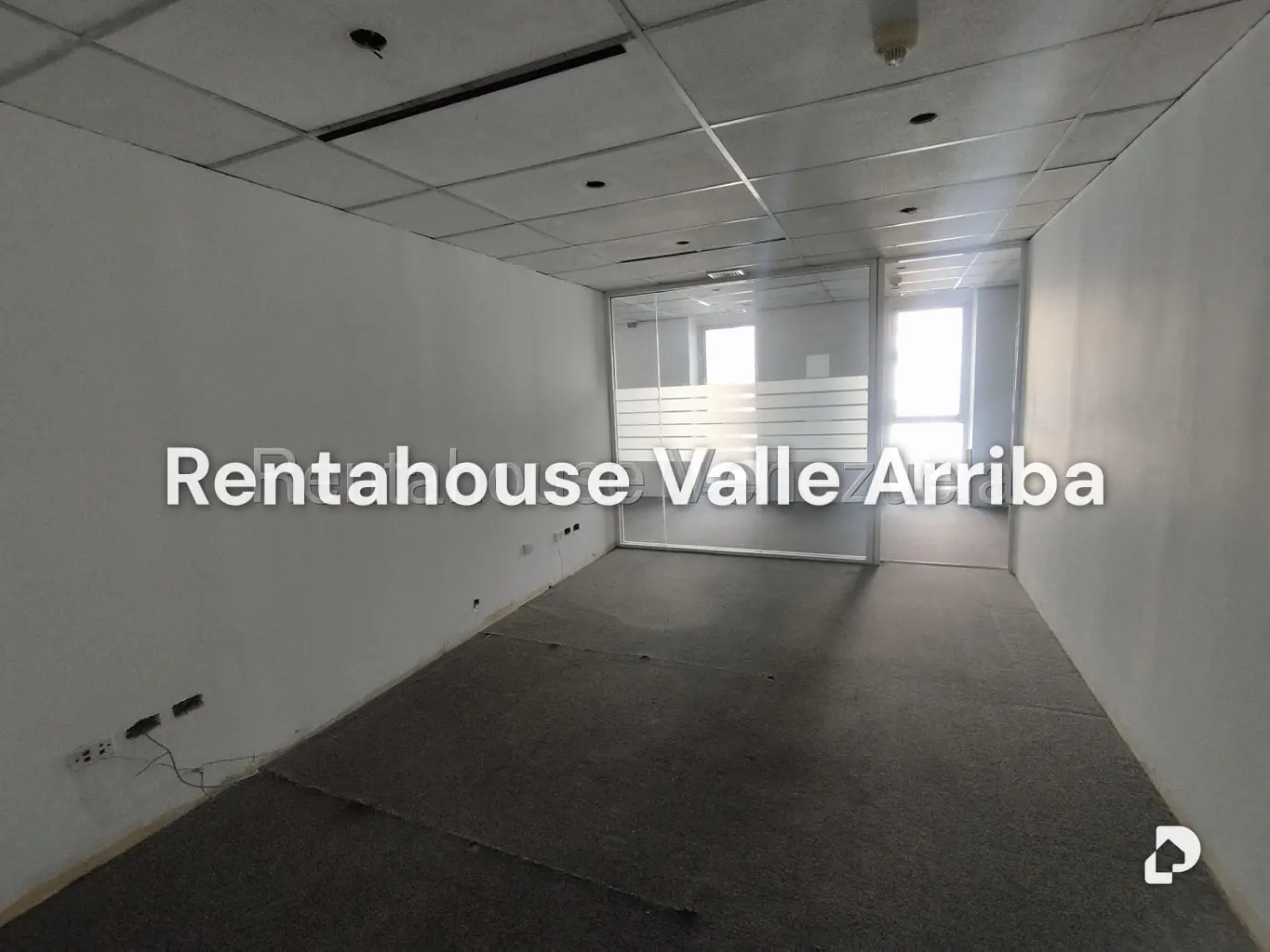 Office in Los Palos Grandes, Caracas – 4