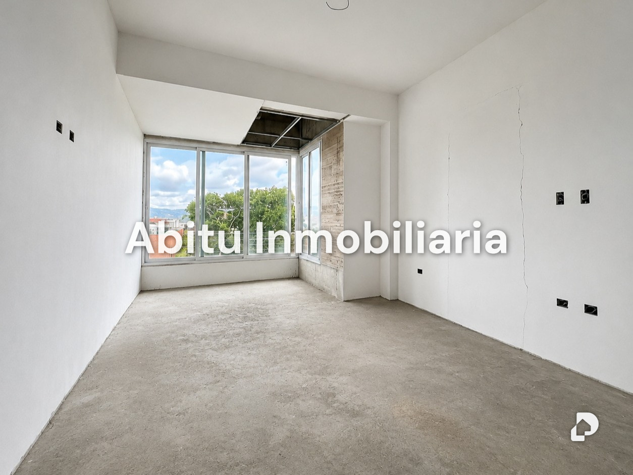 Apartamento en Los Palos Grandes, Caracas – 34