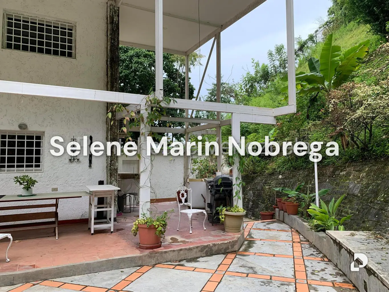 House in Santa Inés, Caracas – 21