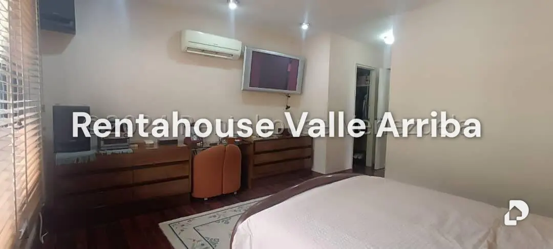 Apartamento en Santa Eduvigis, Caracas – 30