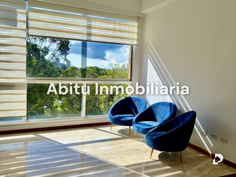 Townhouse en La Trinidad, Caracas – 18
