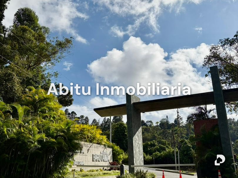 Townhouse en La Trinidad, Caracas – 5
