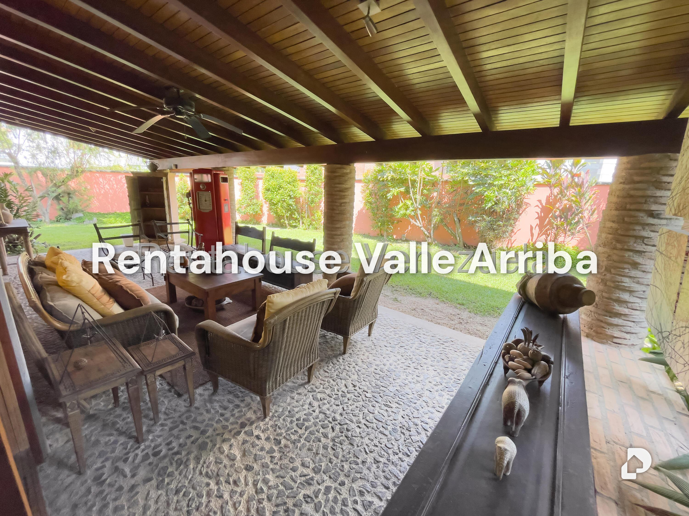 Casa en La Lagunita Country Club, Caracas – 9