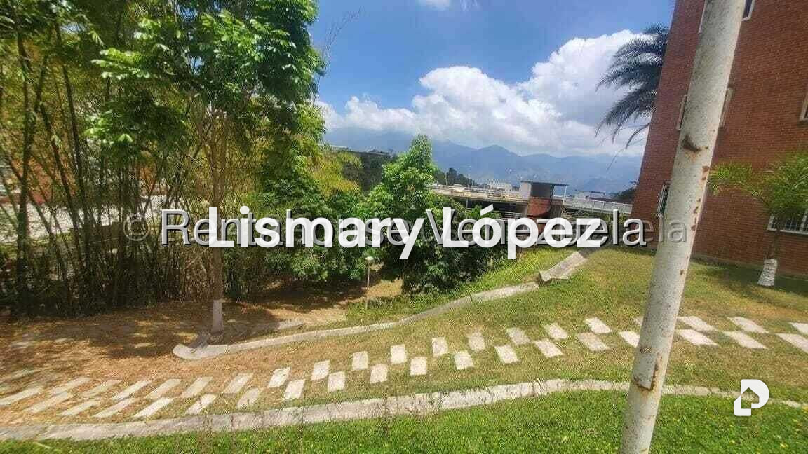 Apartamento en Miravila, Caracas – 8