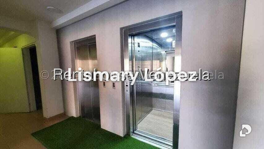 Apartamento en Miravila, Caracas – 9