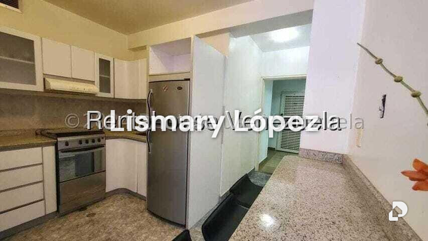 Apartamento en Miravila, Caracas – 2