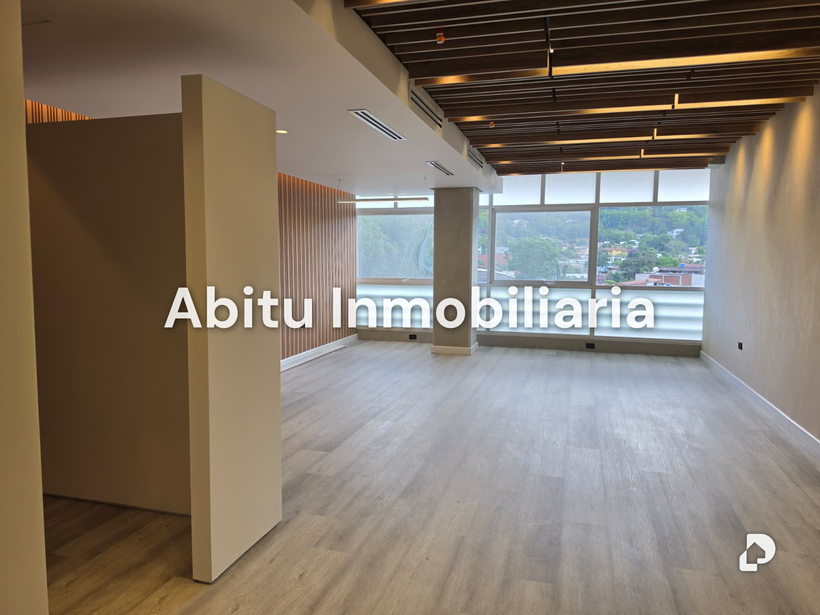 Local comercial en El Hatillo, Caracas – 5