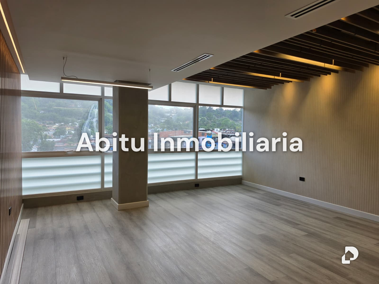 Local comercial en El Hatillo, Caracas – 6