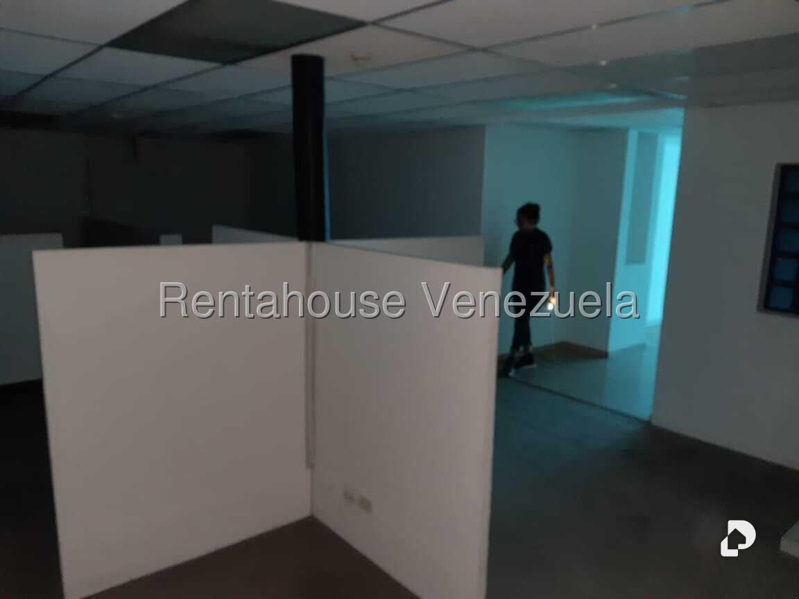 Oficina en Urbanizacion Industrial Carabobo, Valencia – 17