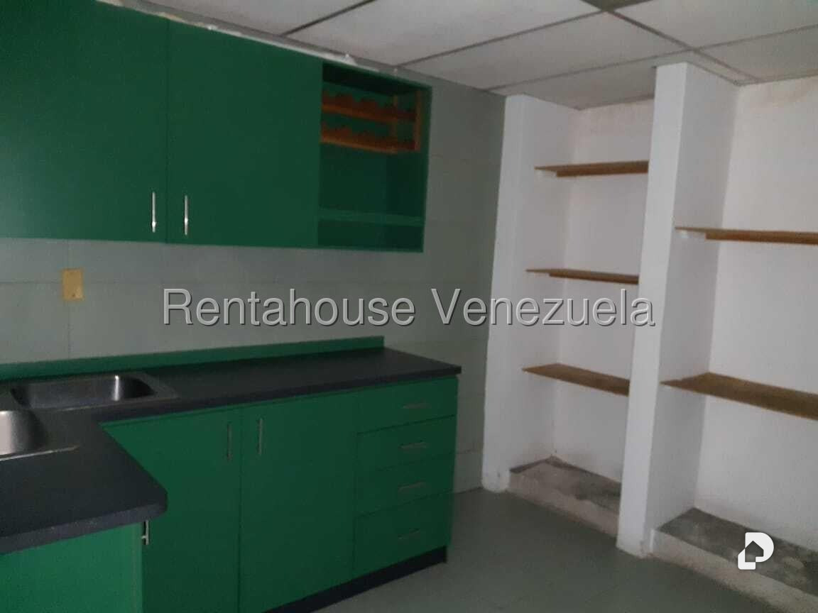 Oficina en Urbanizacion Industrial Carabobo, Valencia – 18