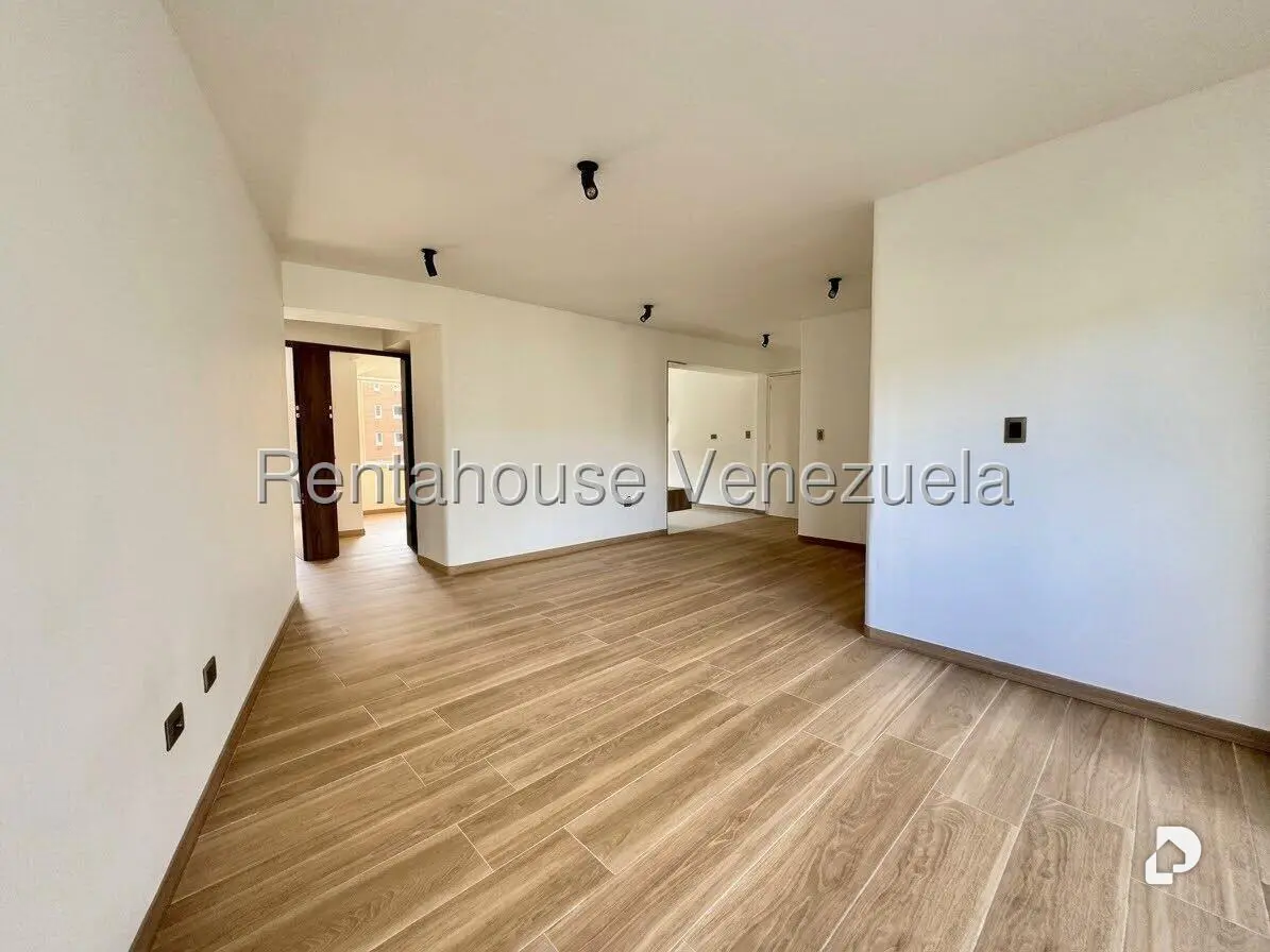 Apartamento en El Cigarral, Caracas – 13