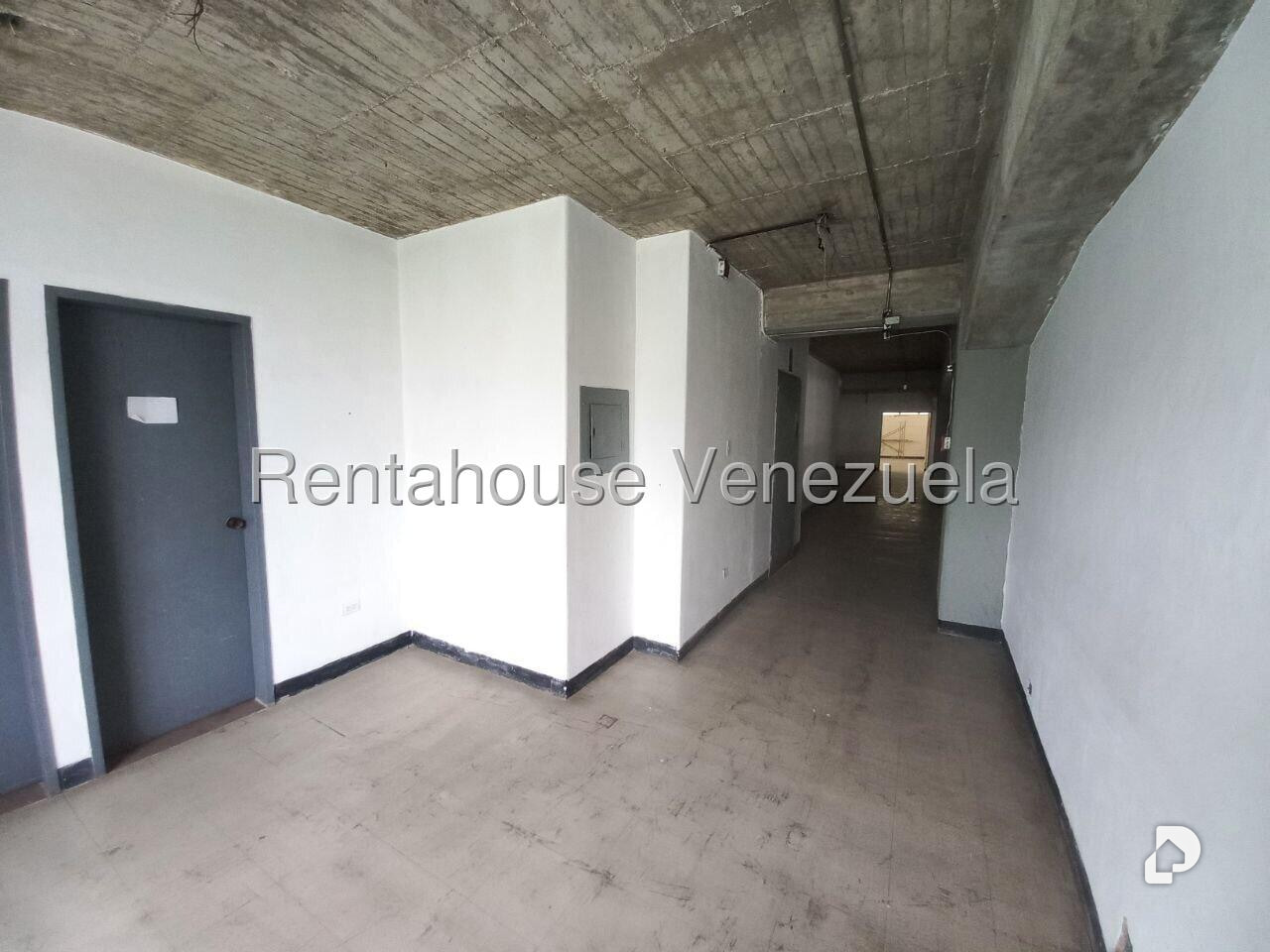 Local comercial en Palo Verde, Caracas