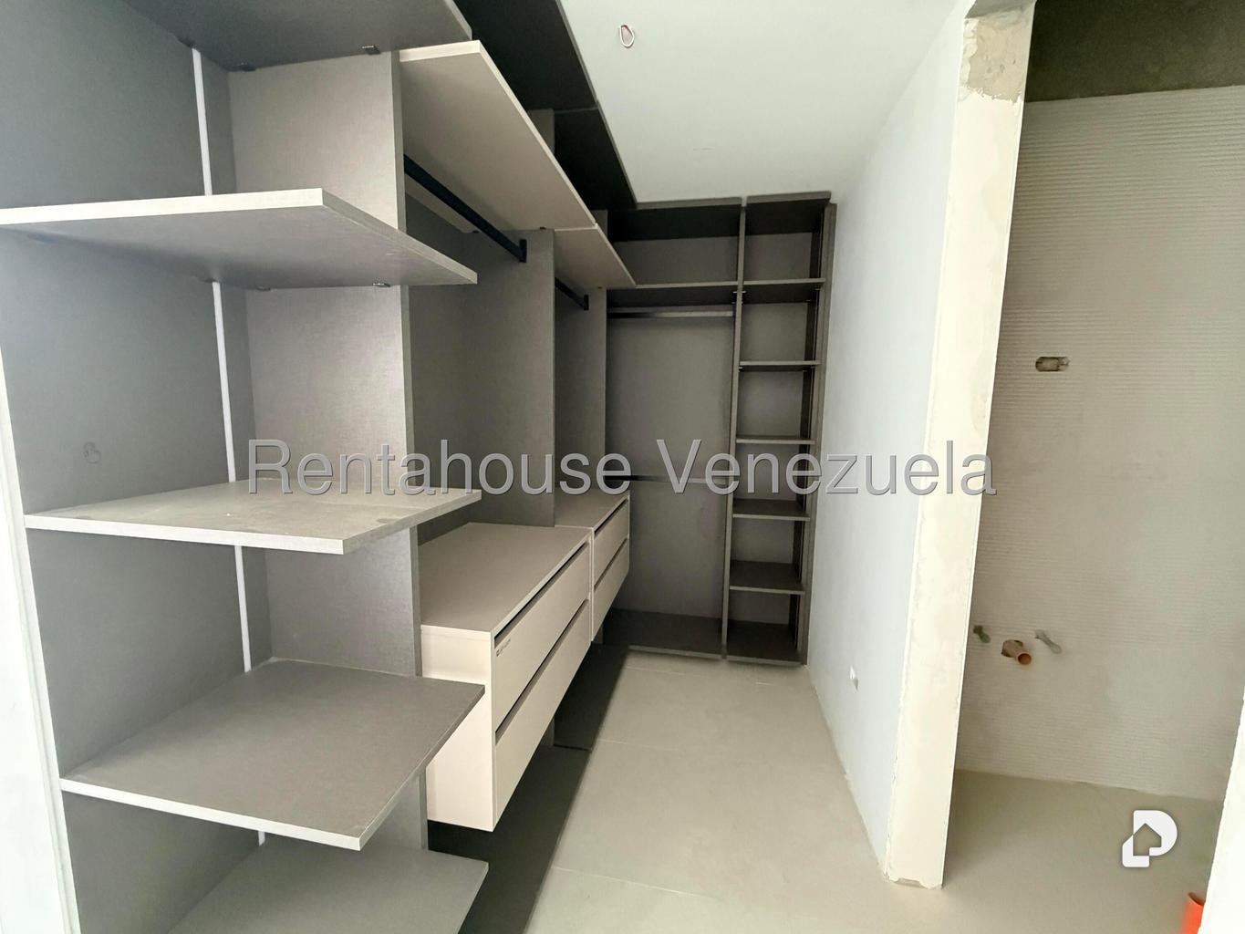 Apartamento en Las Mercedes, Caracas