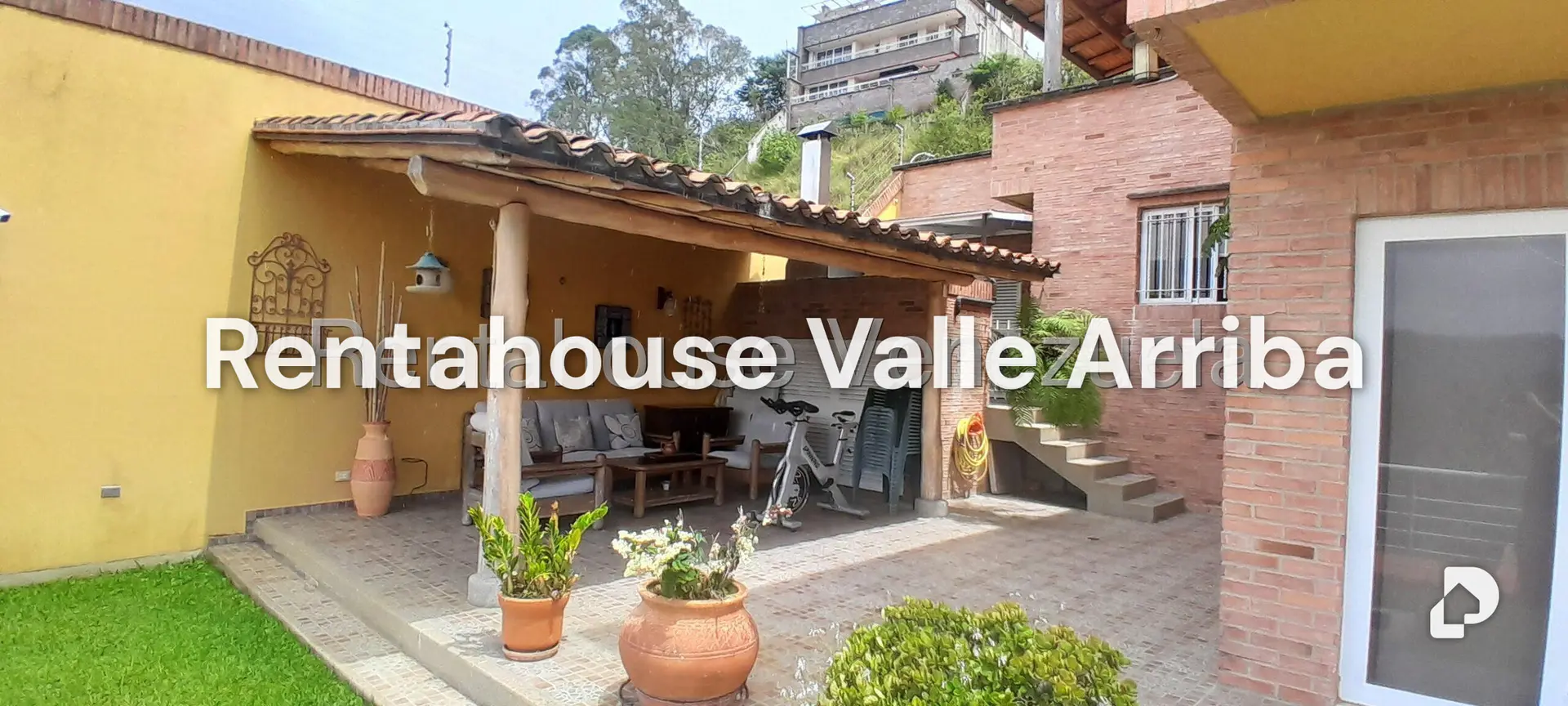 Casa en Alto Hatillo, Caracas – 25