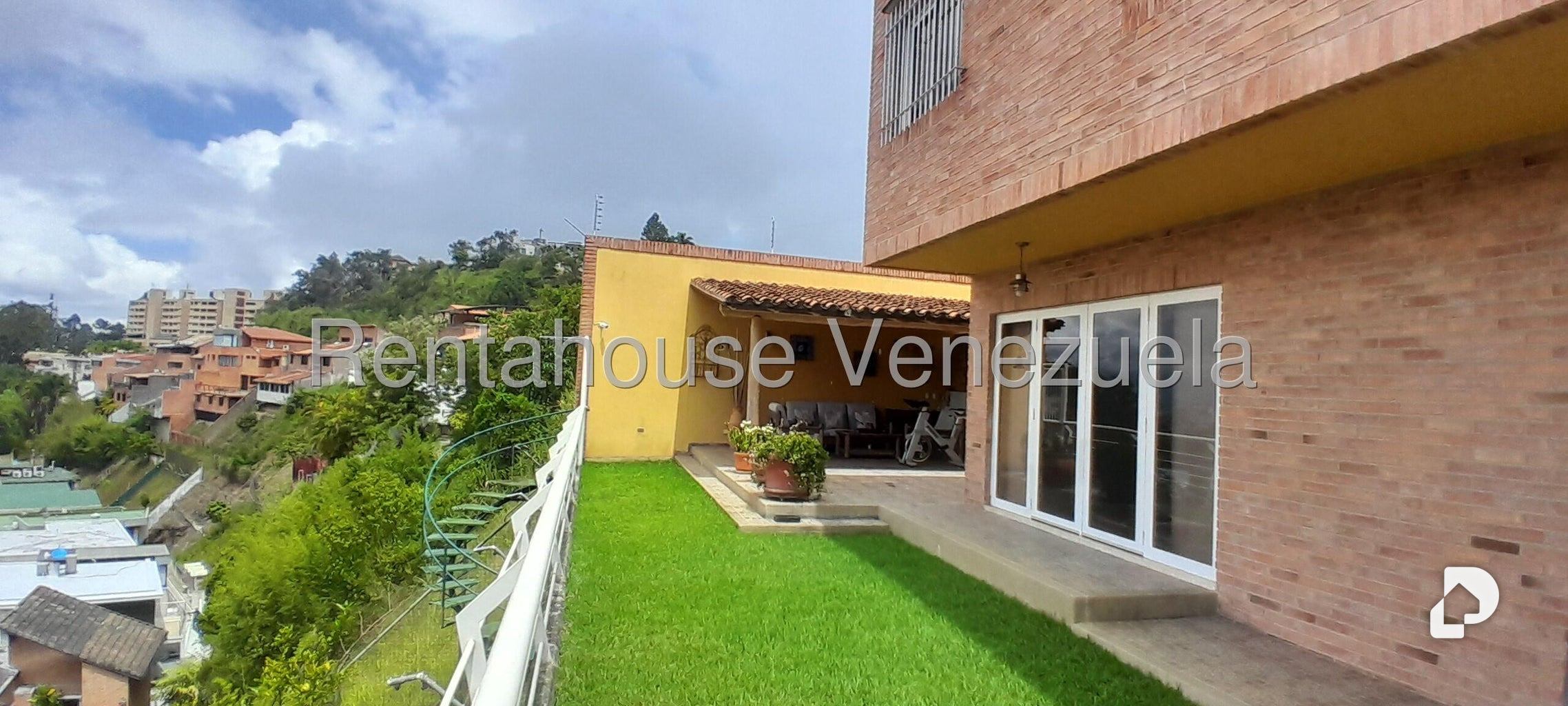 Casa en Alto Hatillo, Caracas – 29