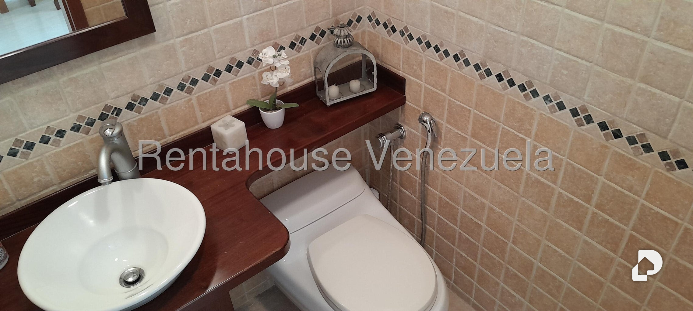 Casa en Alto Hatillo, Caracas – 17