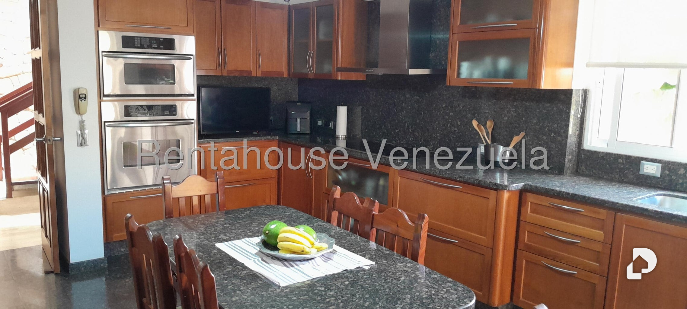 Casa en Alto Hatillo, Caracas – 18