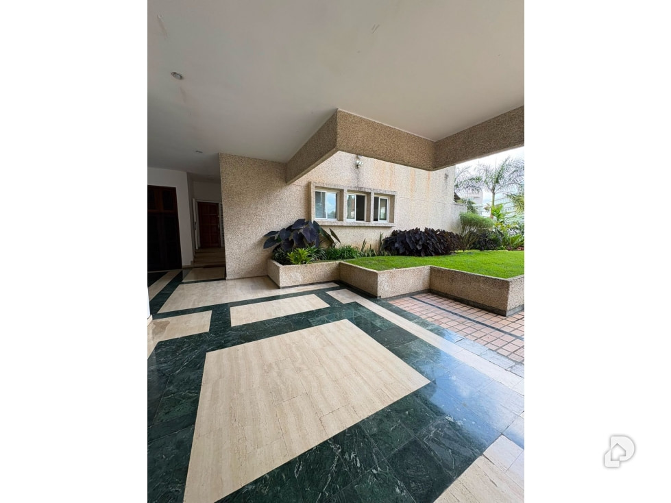 Apartment in La Lagunita, Caracas – 11