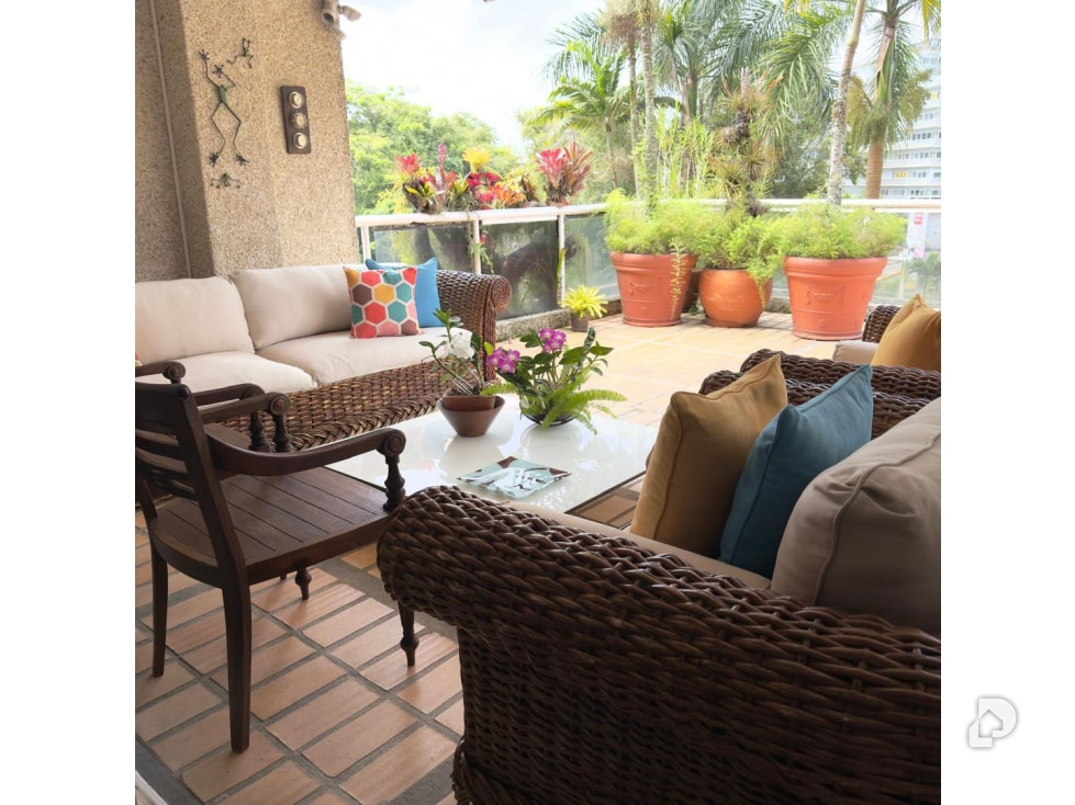 Apartment in La Lagunita, Caracas – 2