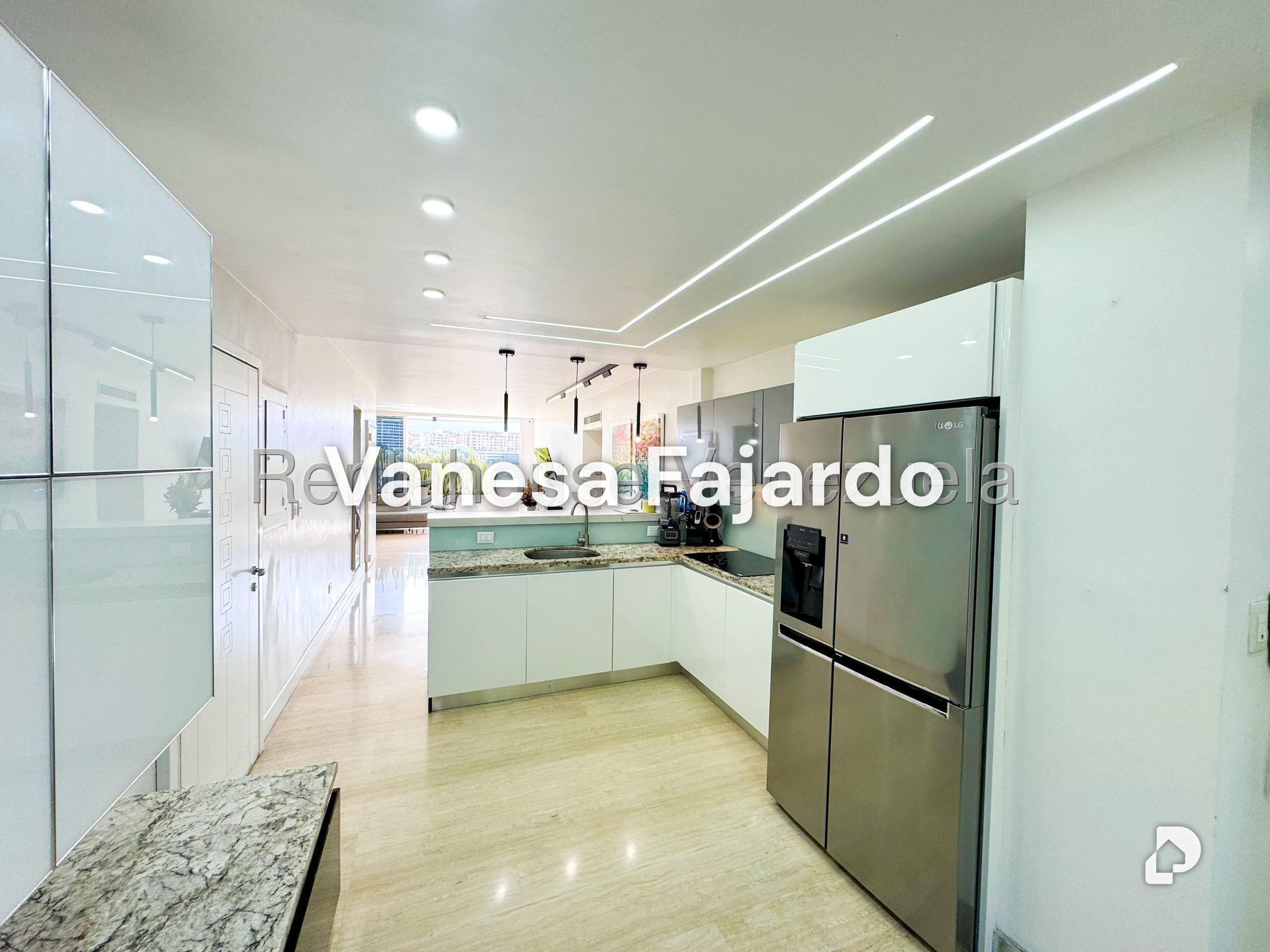Apartamento en Lomas de La Alameda, Caracas – 29