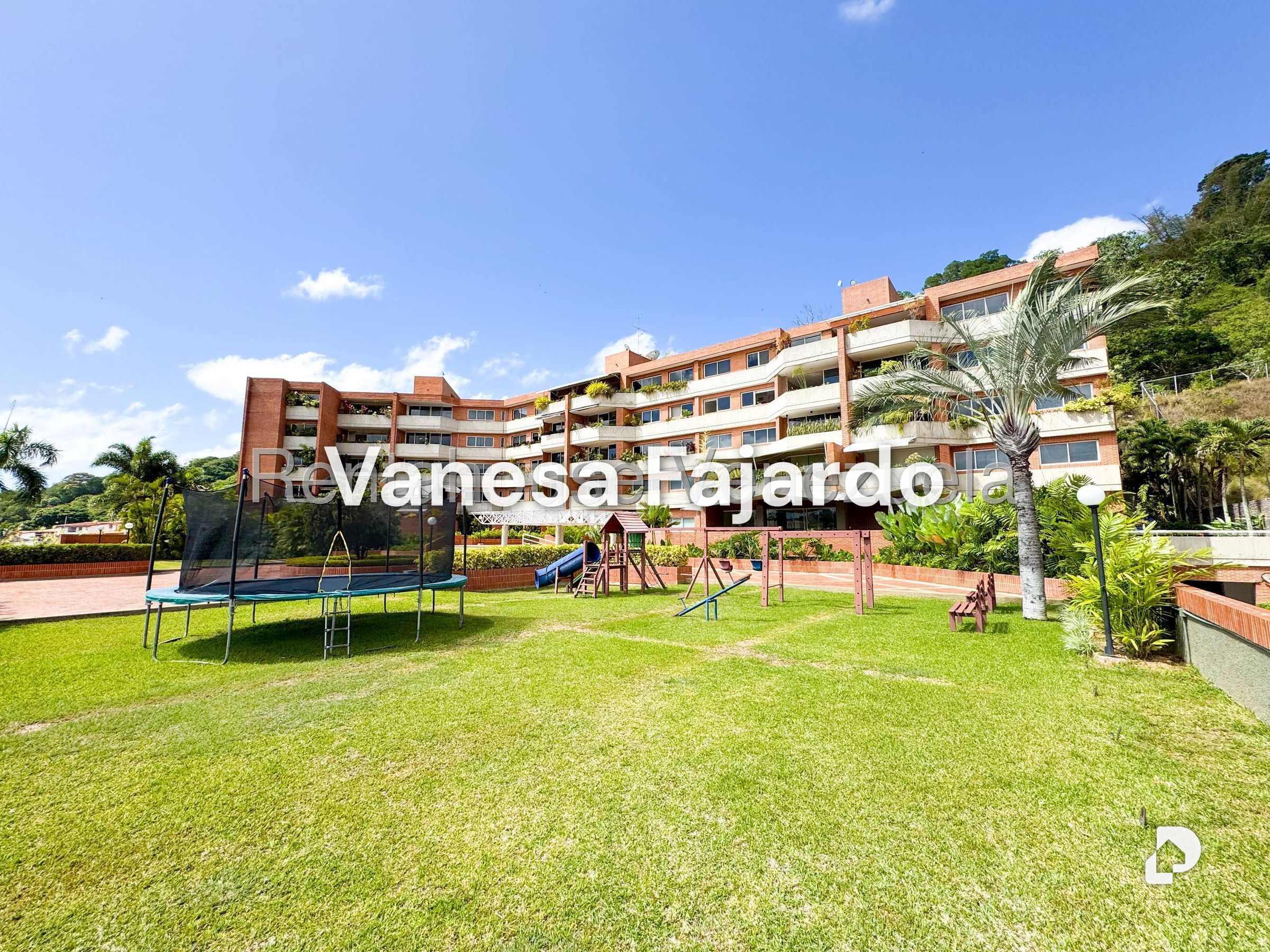 Apartamento en Lomas de La Alameda, Caracas – 6