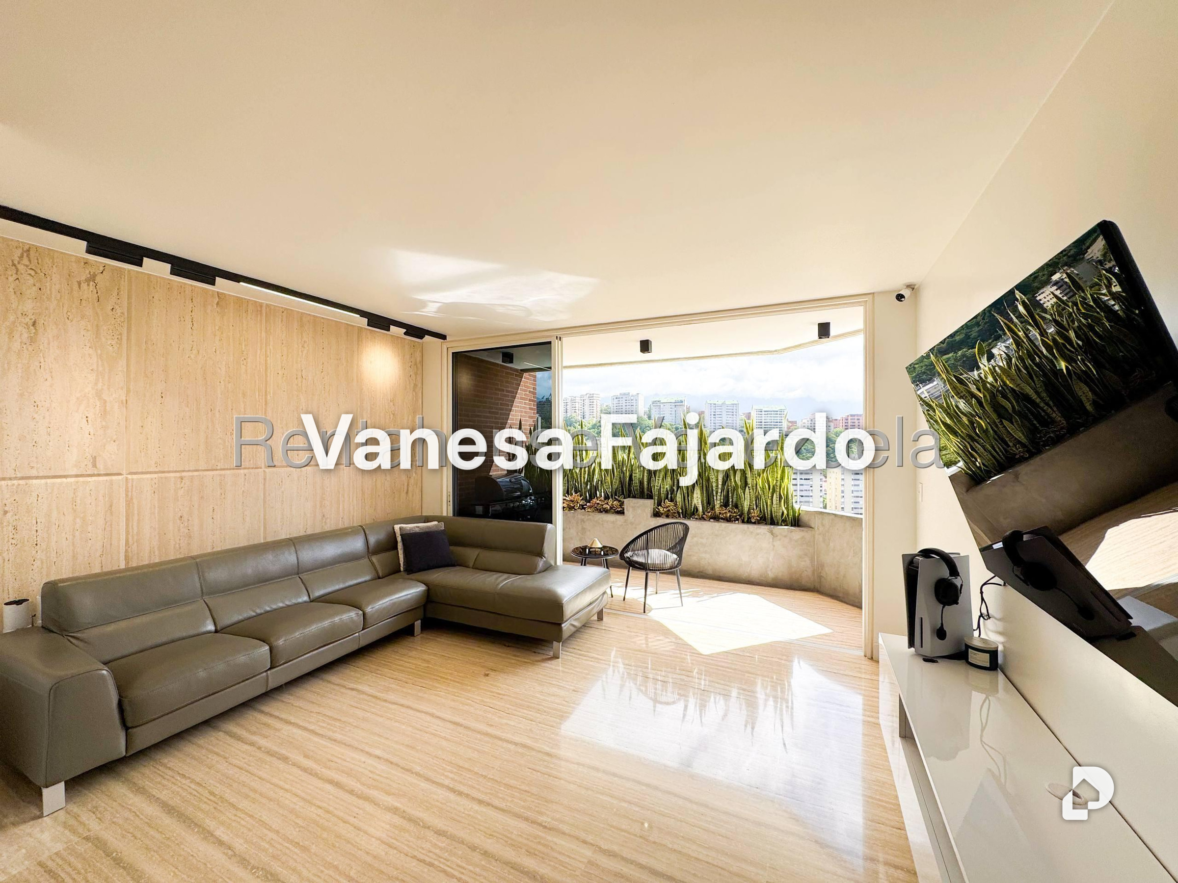 Apartamento en Lomas de La Alameda, Caracas – 11