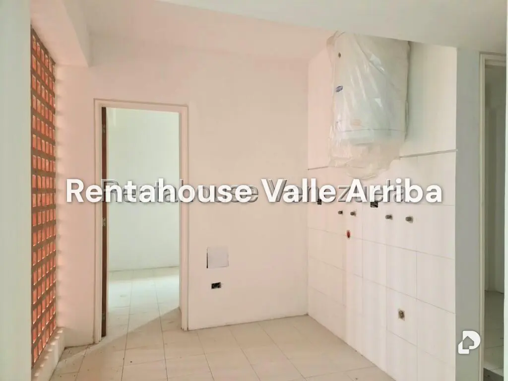 Apartamento en Colinas de Valle Arriba / Mirador de Los Campitos, Caracas