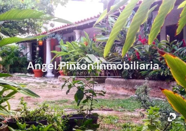 Edificio en Choroni, Maracay – 1