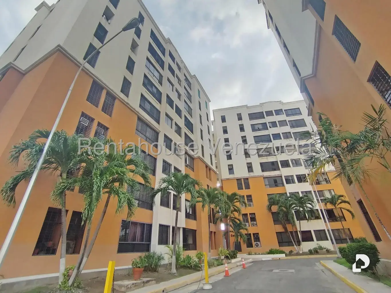 Apartamento en Urbanización Fundación Mendoza, Maracay – 27