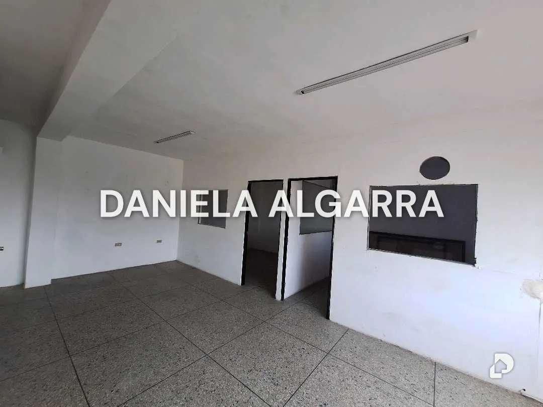 Oficina en Puerto Cabello – 2