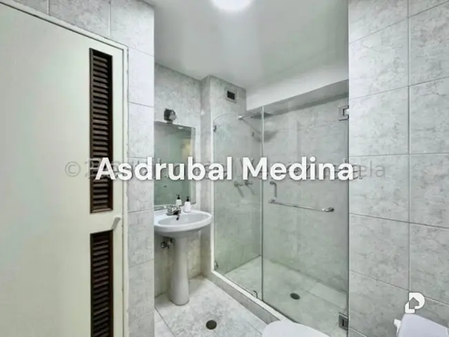 Apartamento en Urb. Miranda, Caracas – 12
