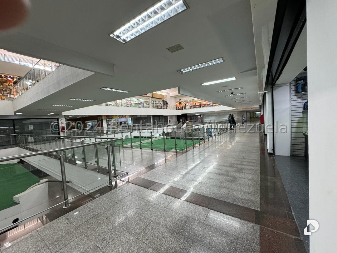 Local comercial en El Cafetal, Caracas