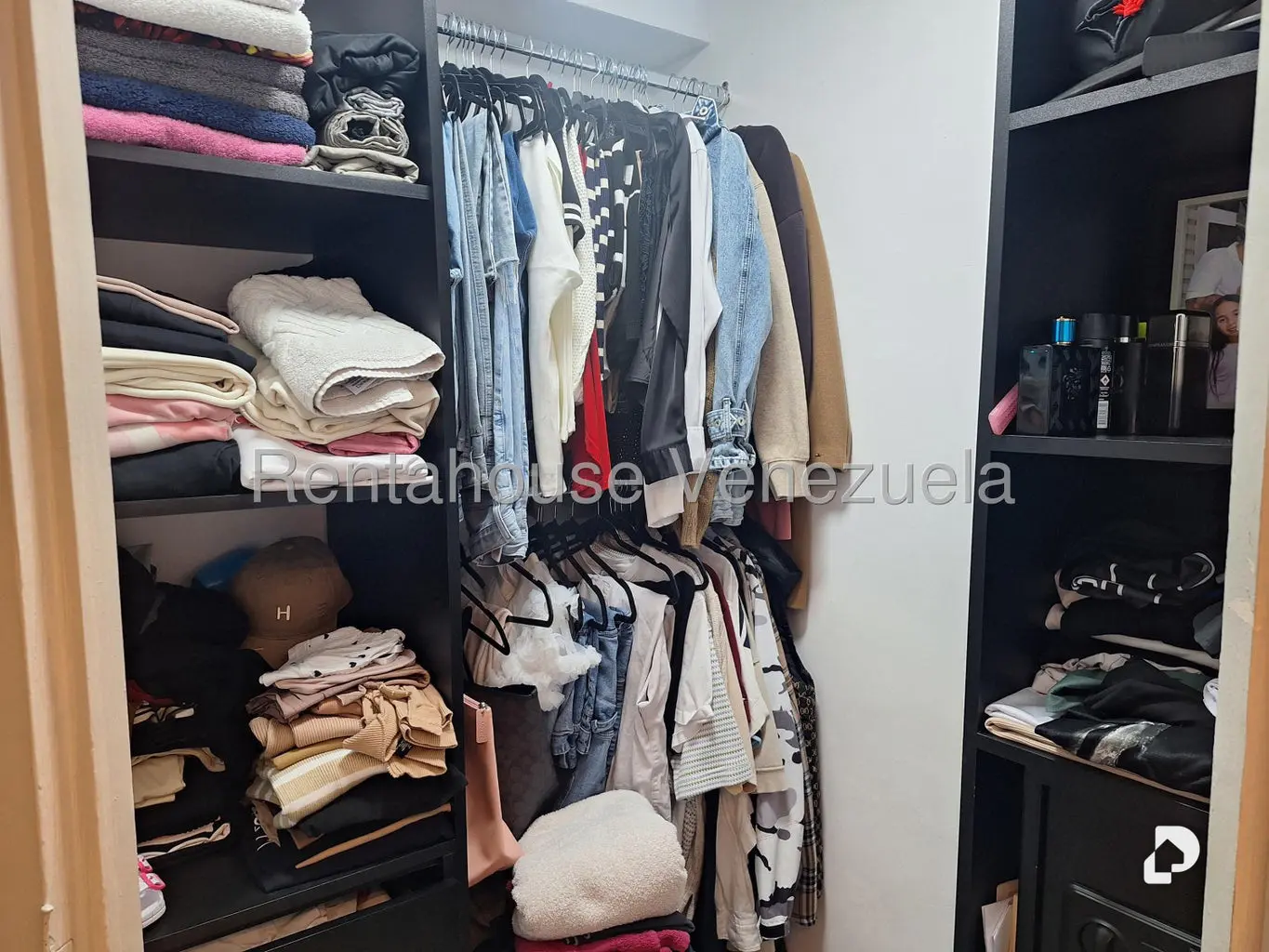 Apartamento en Terrazas del Ávila, Caracas – 25