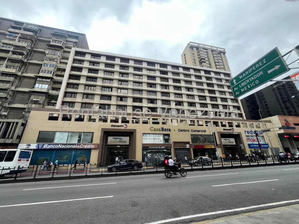 Local comercial en La Candelaria, Caracas - 1