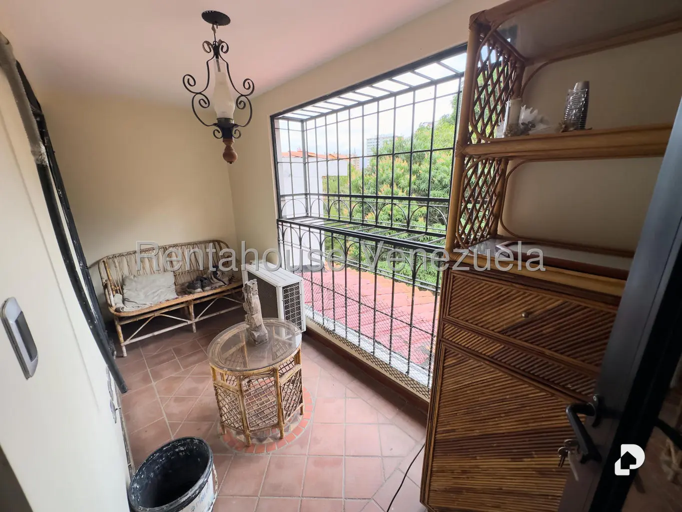 Casa en Santa Rosa de Lima, Caracas – 14
