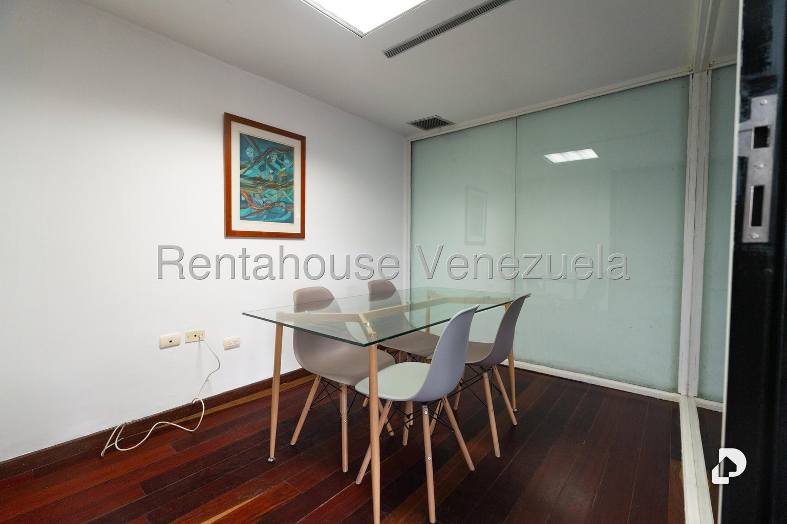 Office in Altamira, Caracas – 14