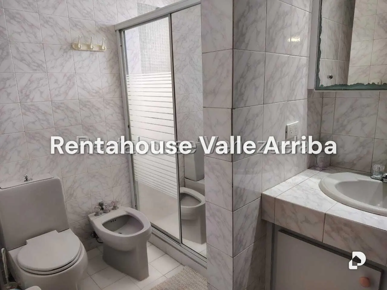 Apartamento en La Florida, Caracas – 19