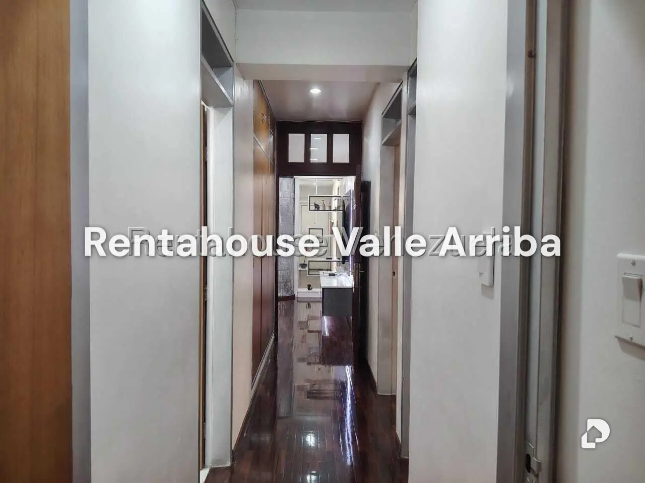 Apartamento en La Florida, Caracas – 12