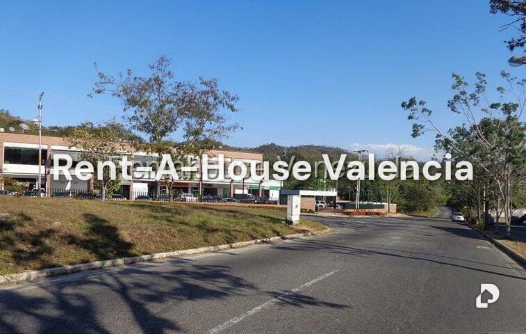 Terreno en Colinas de Guataparo, Valencia – 2