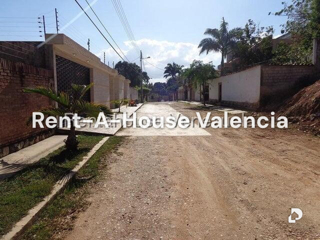 Terreno en Colinas de Guataparo, Valencia – 8