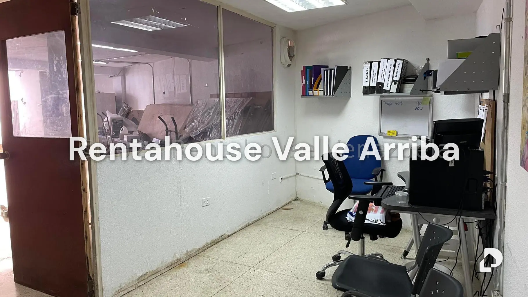 Local comercial en Los Chaguaramos, Caracas – 6