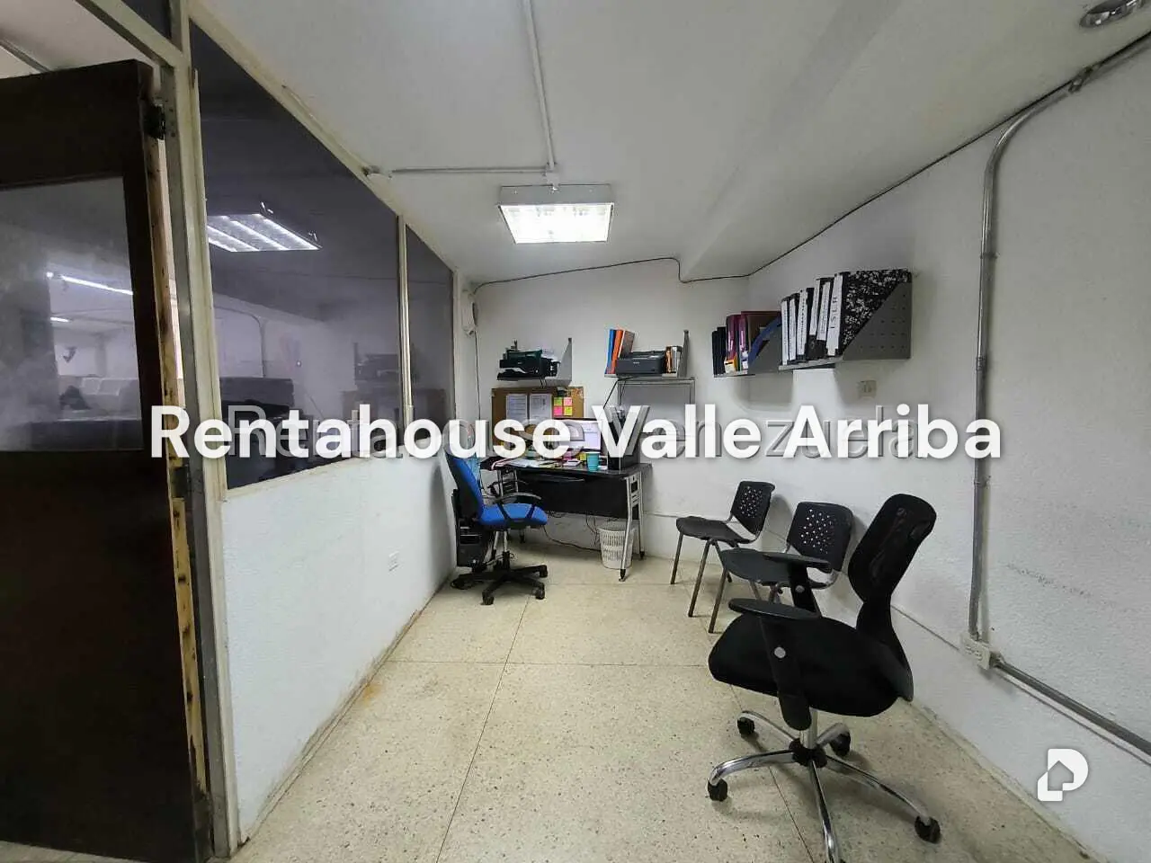 Local comercial en Los Chaguaramos, Caracas – 7