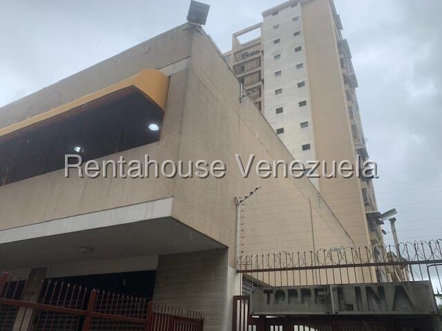 Apartamento en La Urbina, Caracas - 1