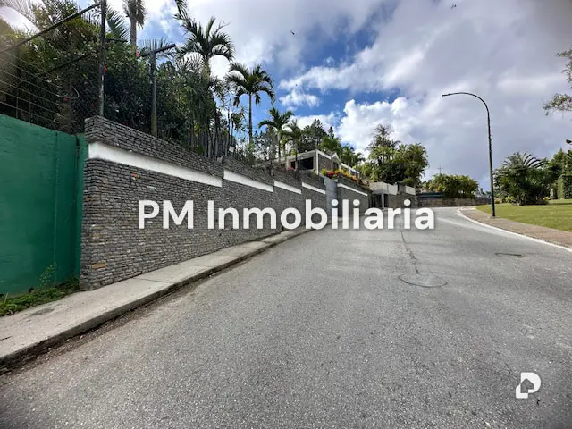 Casa en La Lagunita, Caracas – 1